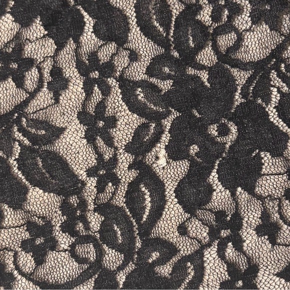 Gothic Ruffle Lace Top - Picture 4 of 5